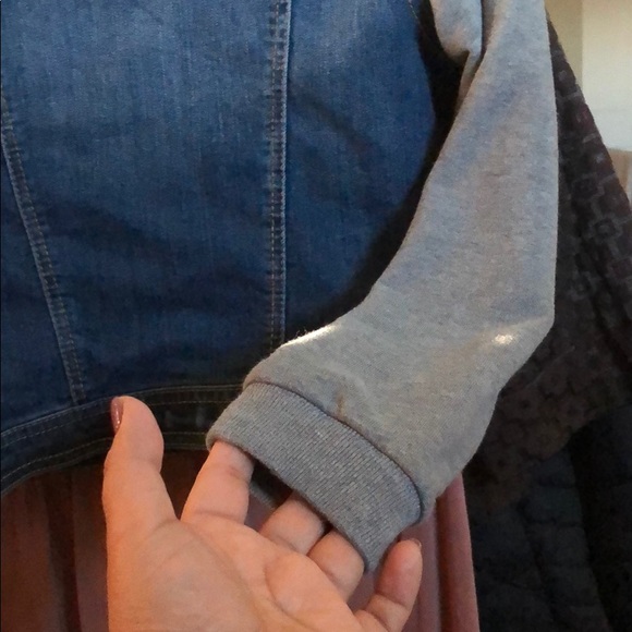 Jean jacket - Picture 4 of 5